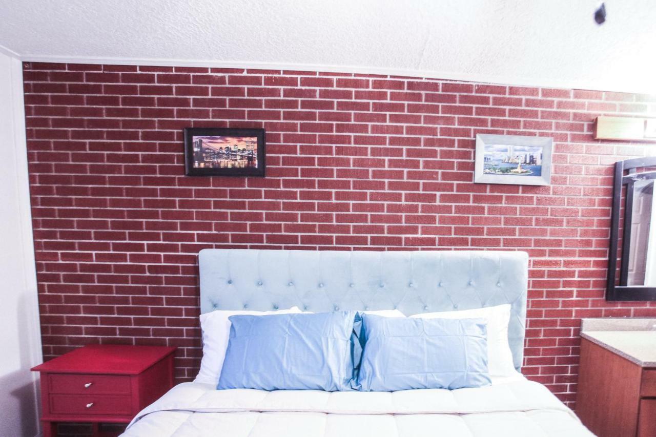 The Wing At Kingston East Aparthotel เร็กซ์เบิร์ก ภายนอก รูปภาพ